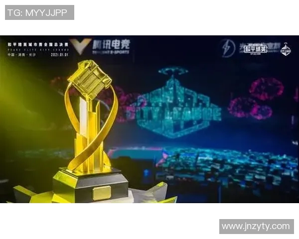 S15LOL比赛中EDG防守策略分析及和平精英赛事表现对比探讨